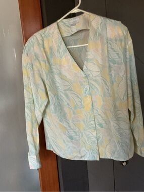 Pastel Leaf Button-Front V-Neck Blouse